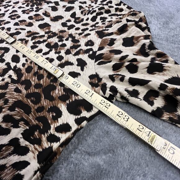 Susan Graver Top Large Liquid Blouse Animal Print Leopard Cheetah Stretch Loose - Picture 4 of 6